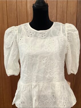 Nanette Lepore White Eyelet Peplum Puff-Sleeve Blouse